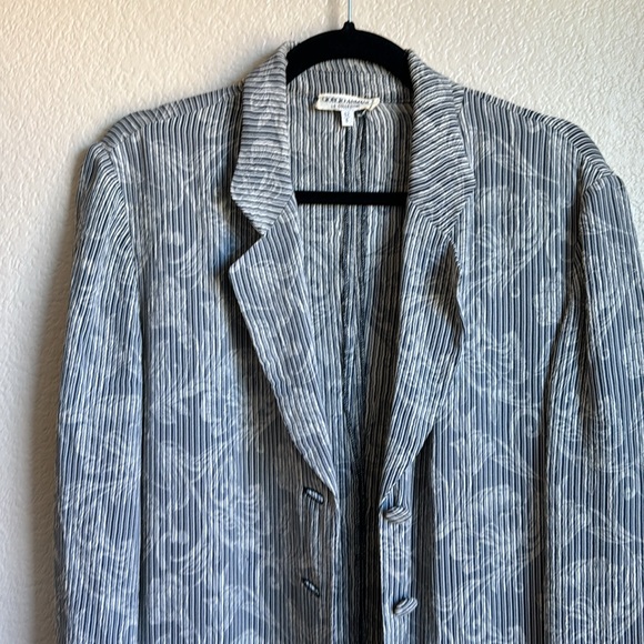 Giorgio Armani Le Collezioni Vintage Striped Blue Floral Embossed Jacket Blazer - Picture 2 of 10